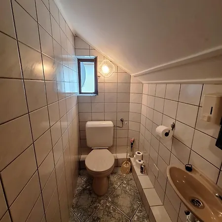 Apartment Lila