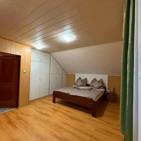 Lila Apartment *